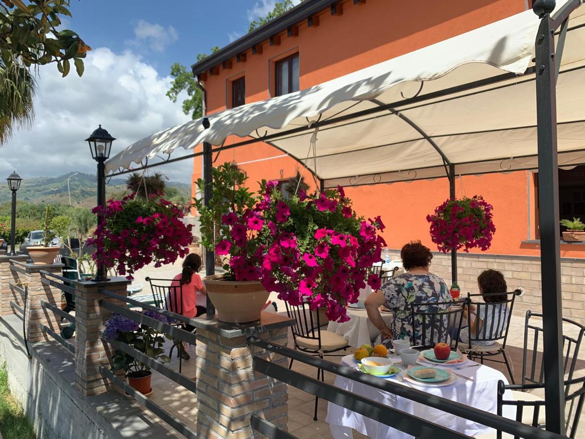 La Pomelia B&B Sofia 트라피텔로 외부 사진